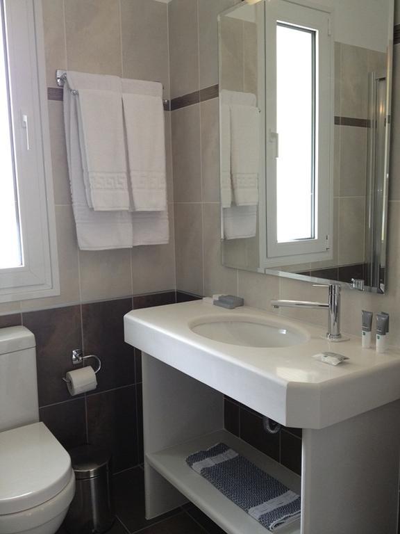 Pearl Bay Hotel Apartments Vrontádos Buitenkant foto